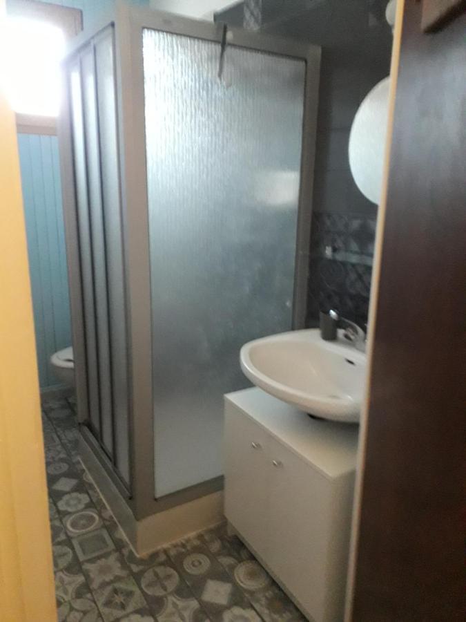 Enclos savoyard Appartement meublé 1chambre 1 canapé lits 3personnes Grand-Aigueblanche Esterno foto