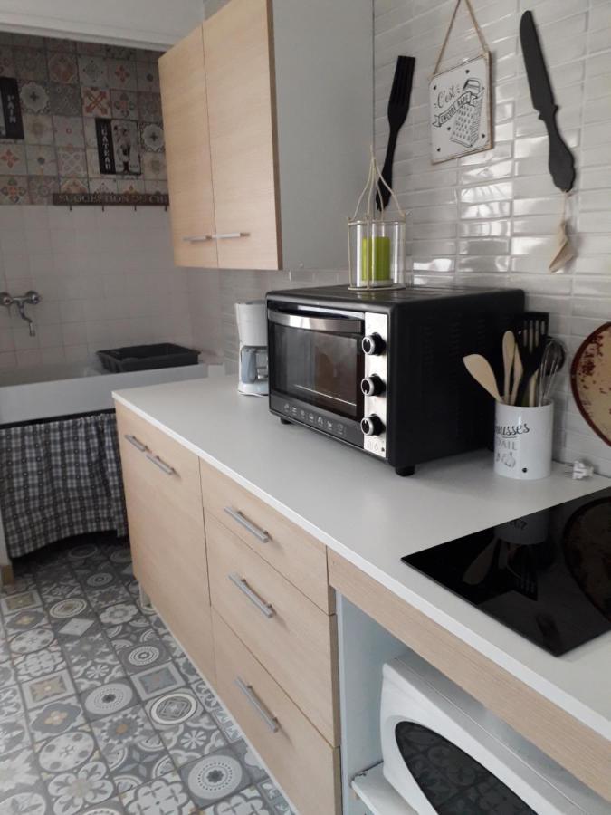 Enclos savoyard Appartement meublé 1chambre 1 canapé lits 3personnes Grand-Aigueblanche Esterno foto